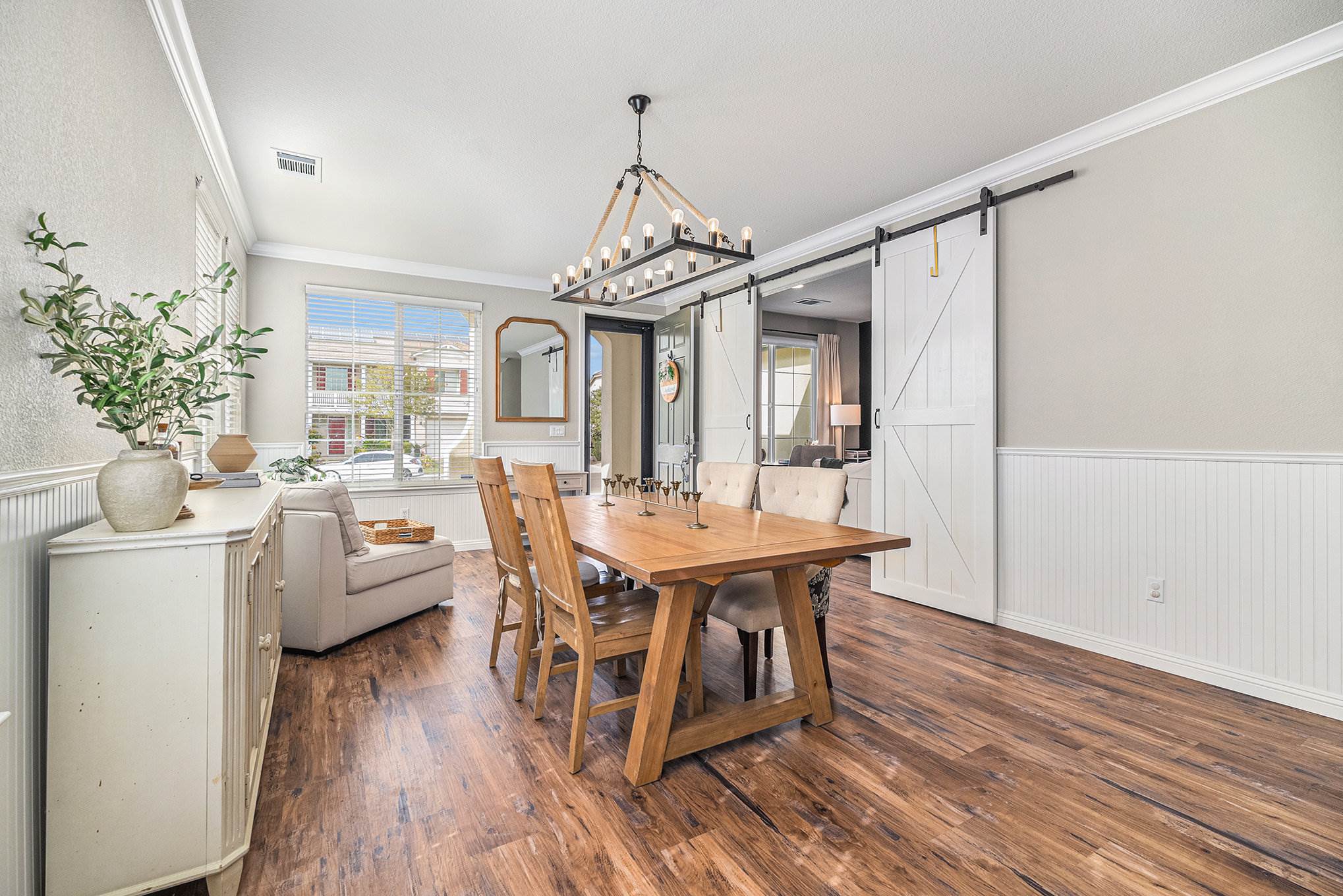317 Myrtle Ln, Oakley, CA 94561