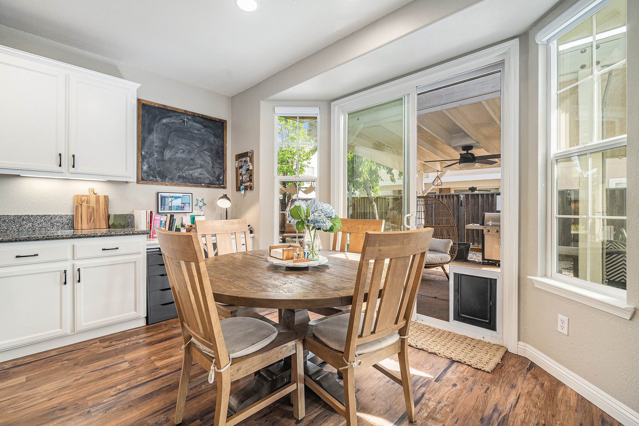 317 Myrtle Ln, Oakley, CA 94561