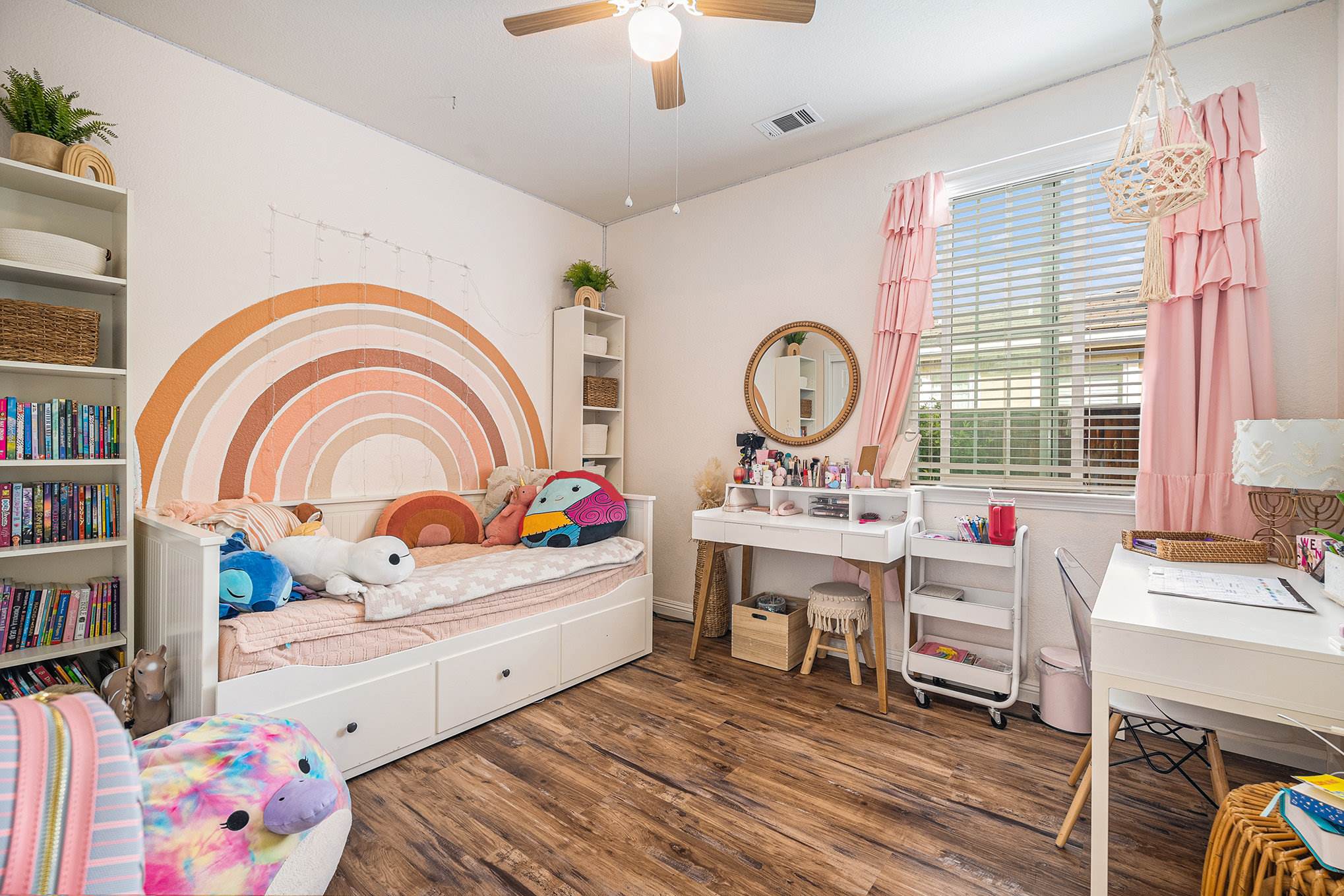 317 Myrtle Ln, Oakley, CA 94561