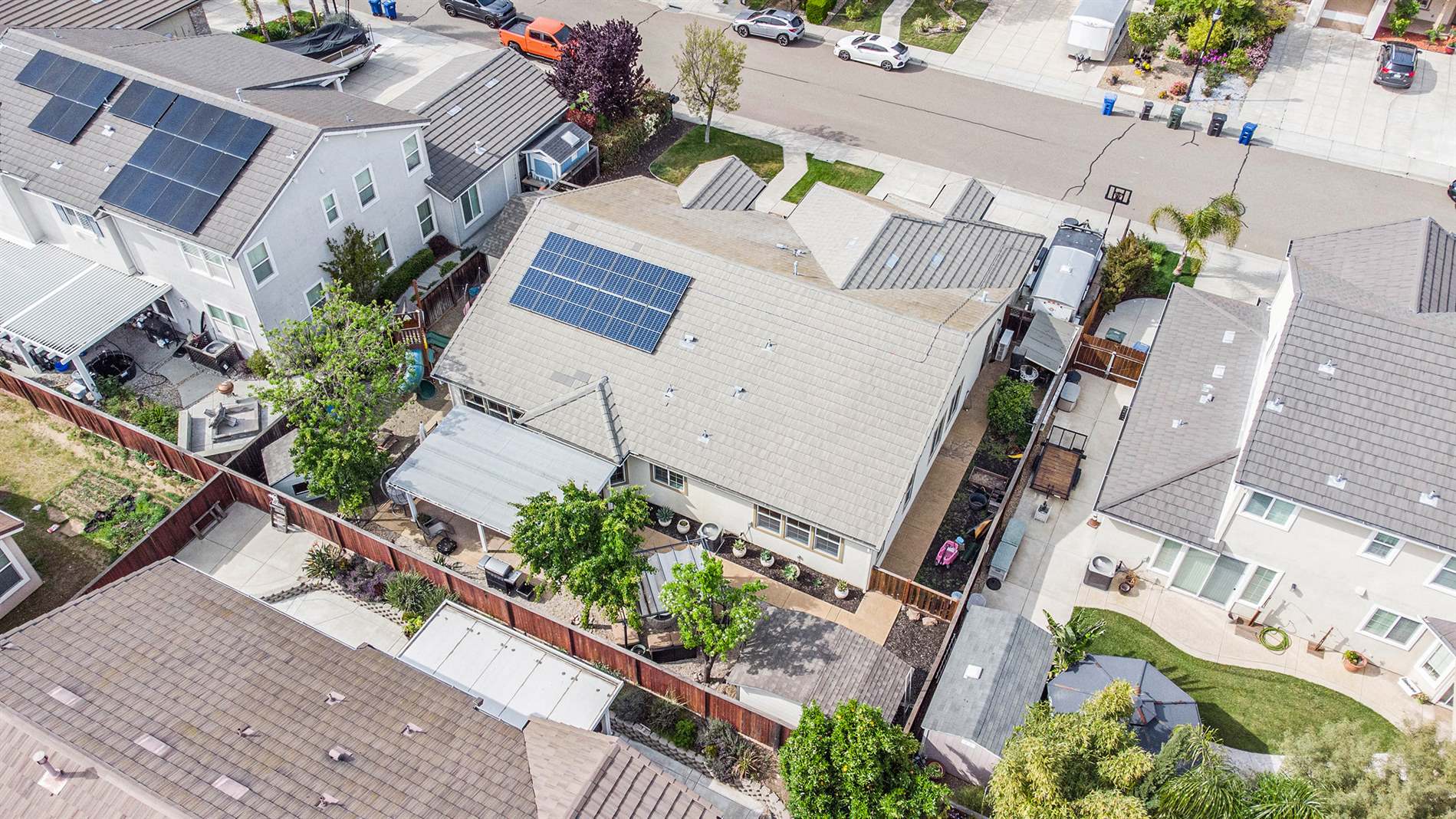 317 Myrtle Ln, Oakley, CA 94561