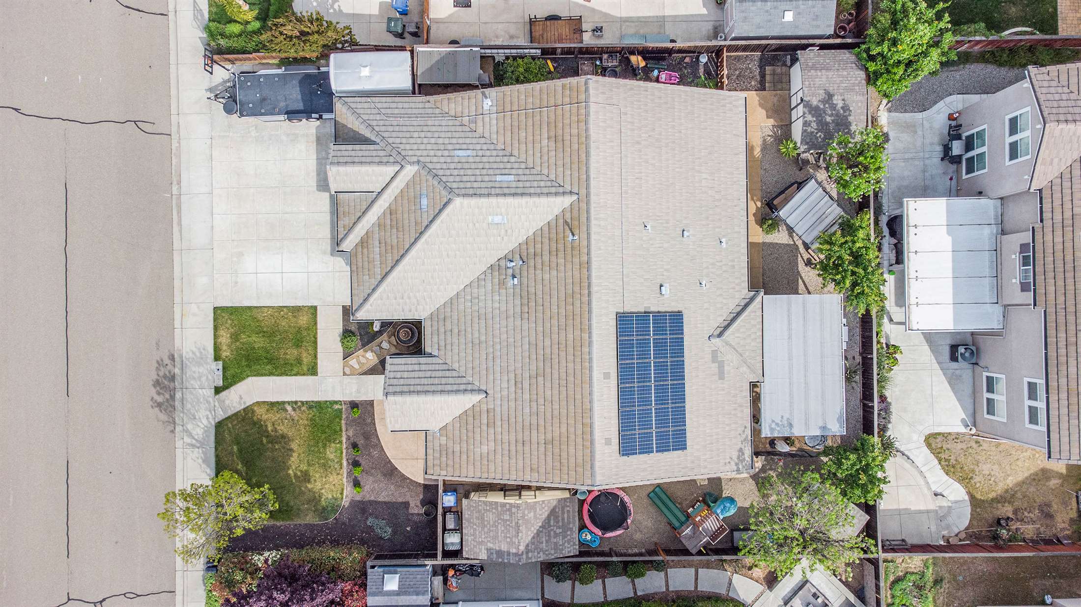317 Myrtle Ln, Oakley, CA 94561