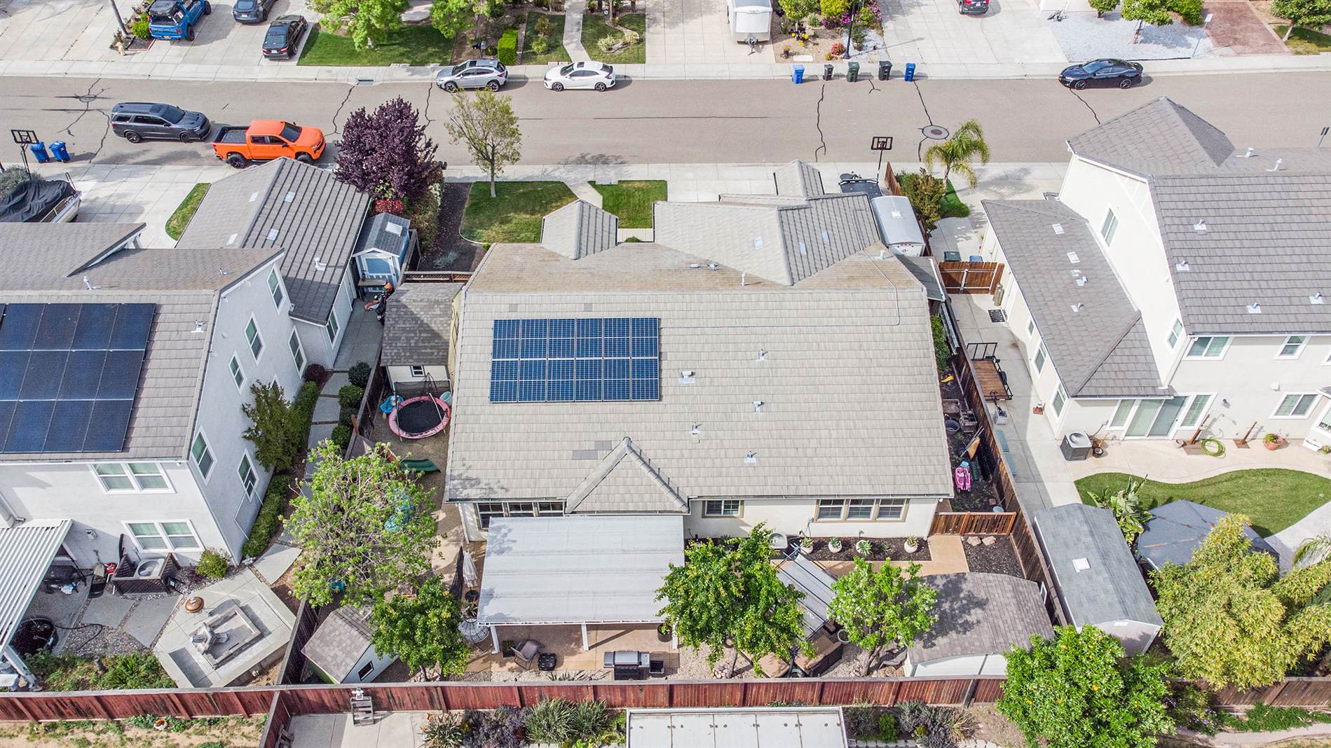 317 Myrtle Ln, Oakley, CA 94561