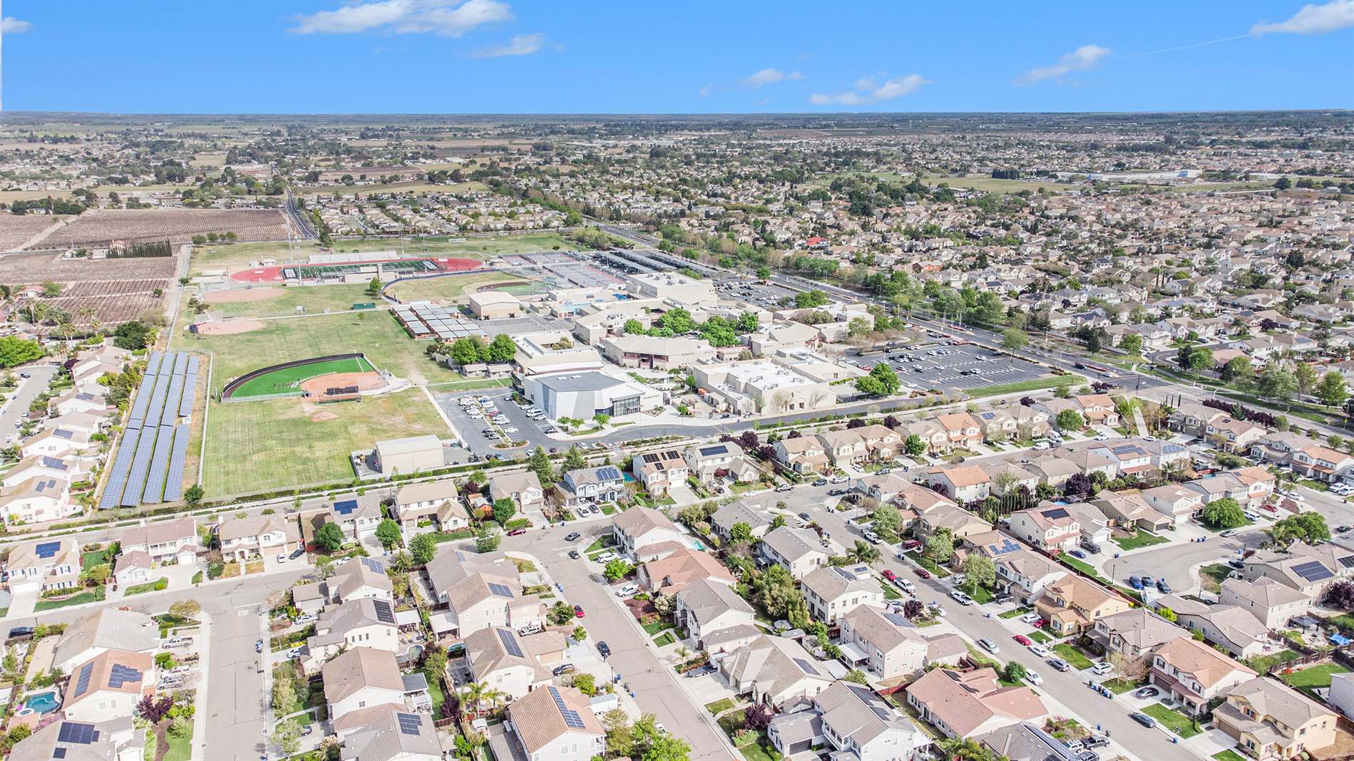 317 Myrtle Ln, Oakley, CA 94561