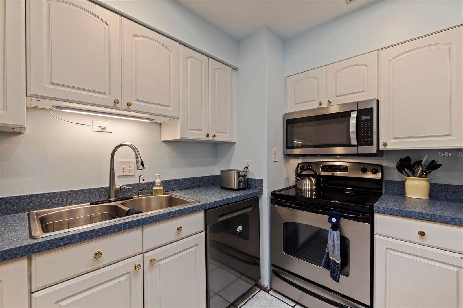 2616 Fairway Avenue South, Saint Petersburg, FL 33712