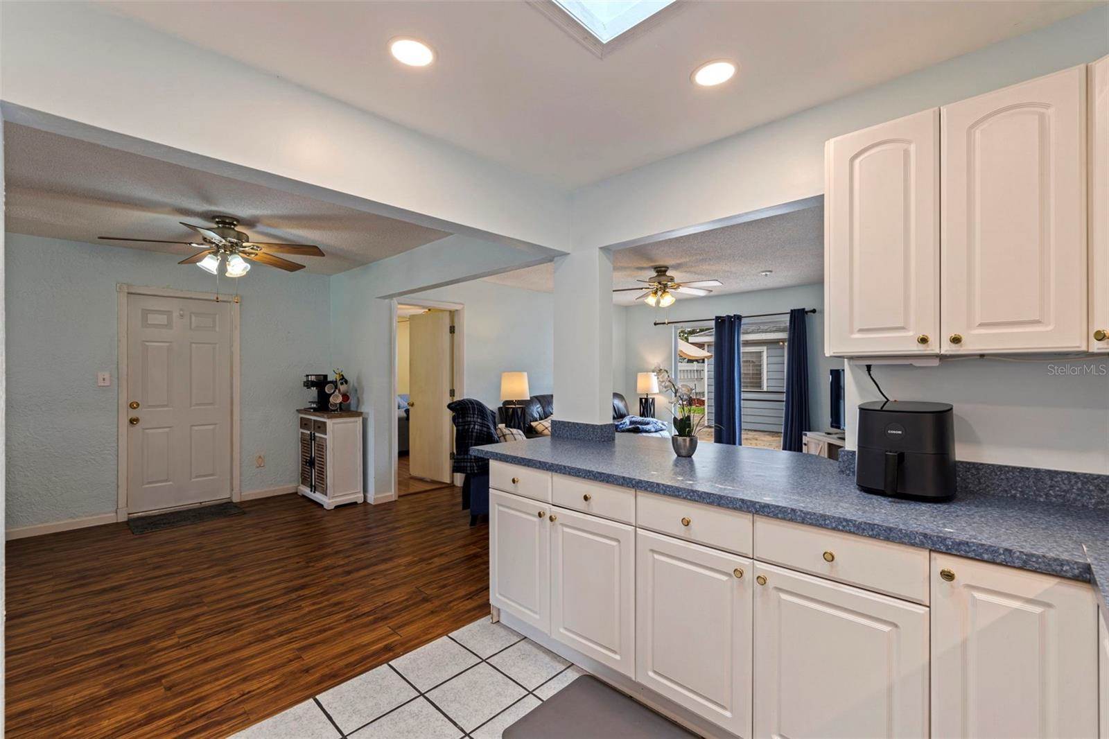 2616 Fairway Avenue South, Saint Petersburg, FL 33712