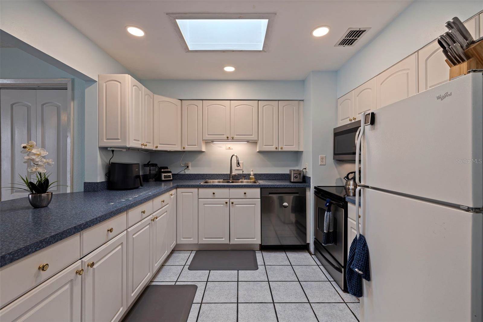 2616 Fairway Avenue South, Saint Petersburg, FL 33712