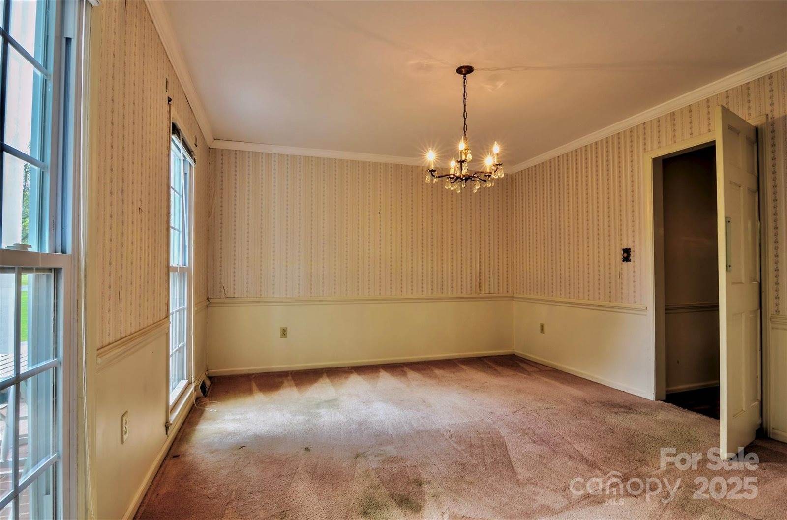 3400 Tracelake Drive, Matthews, NC 28105