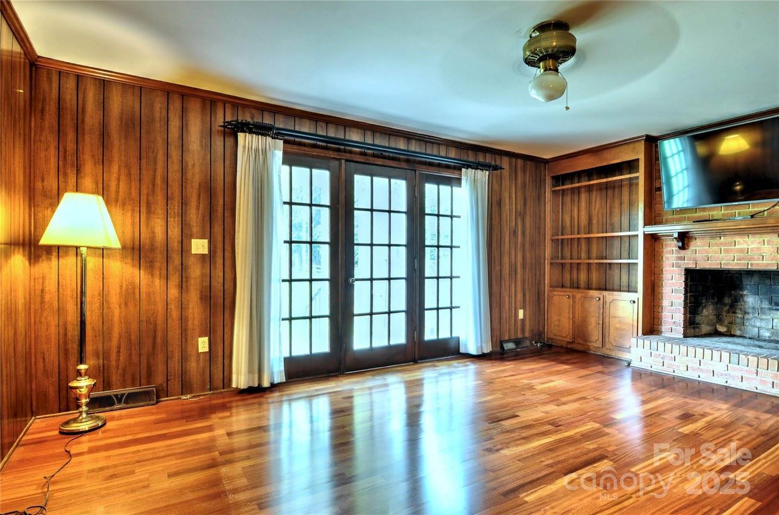 3400 Tracelake Drive, Matthews, NC 28105