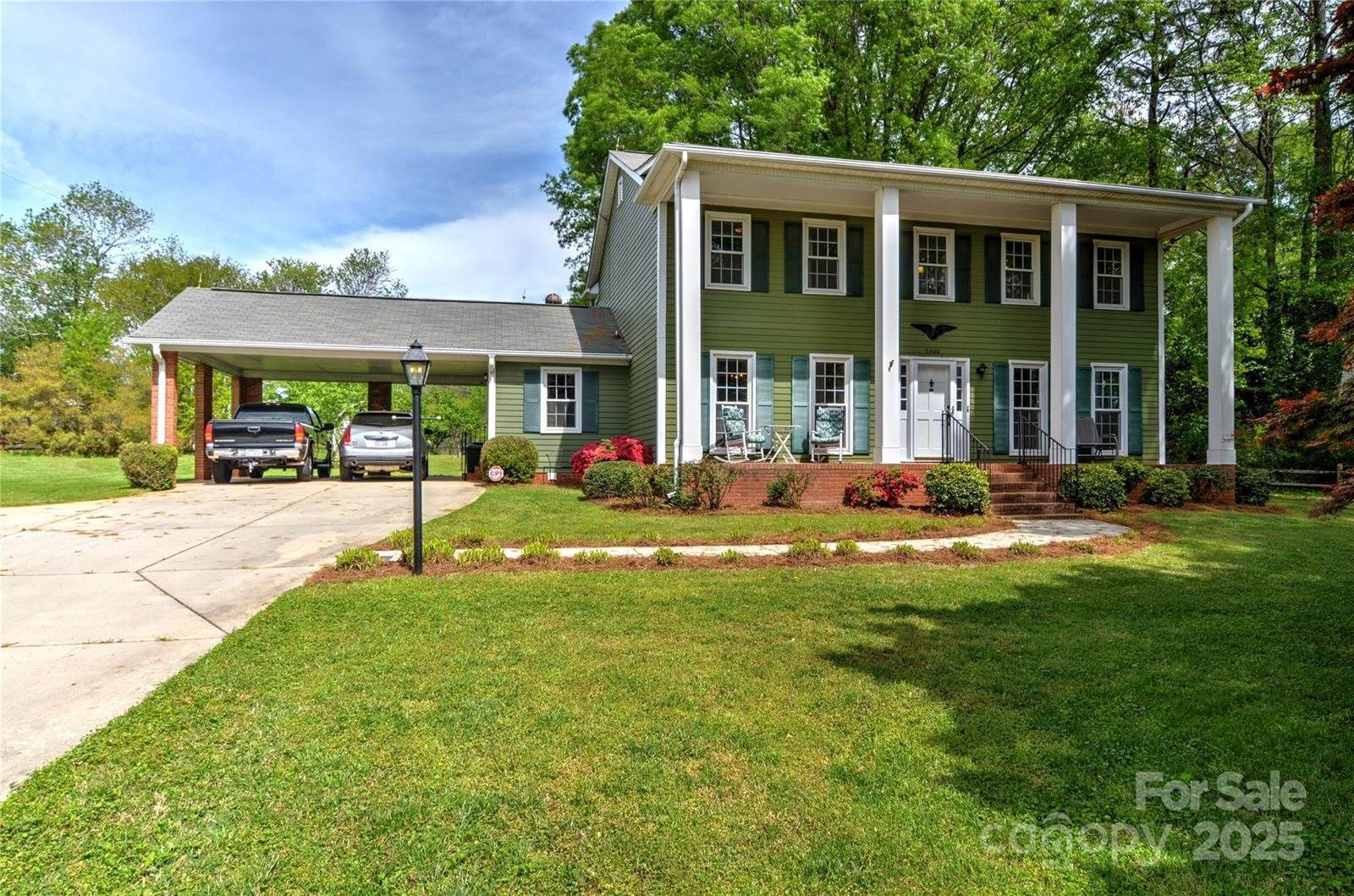 3400 Tracelake Drive, Matthews, NC 28105
