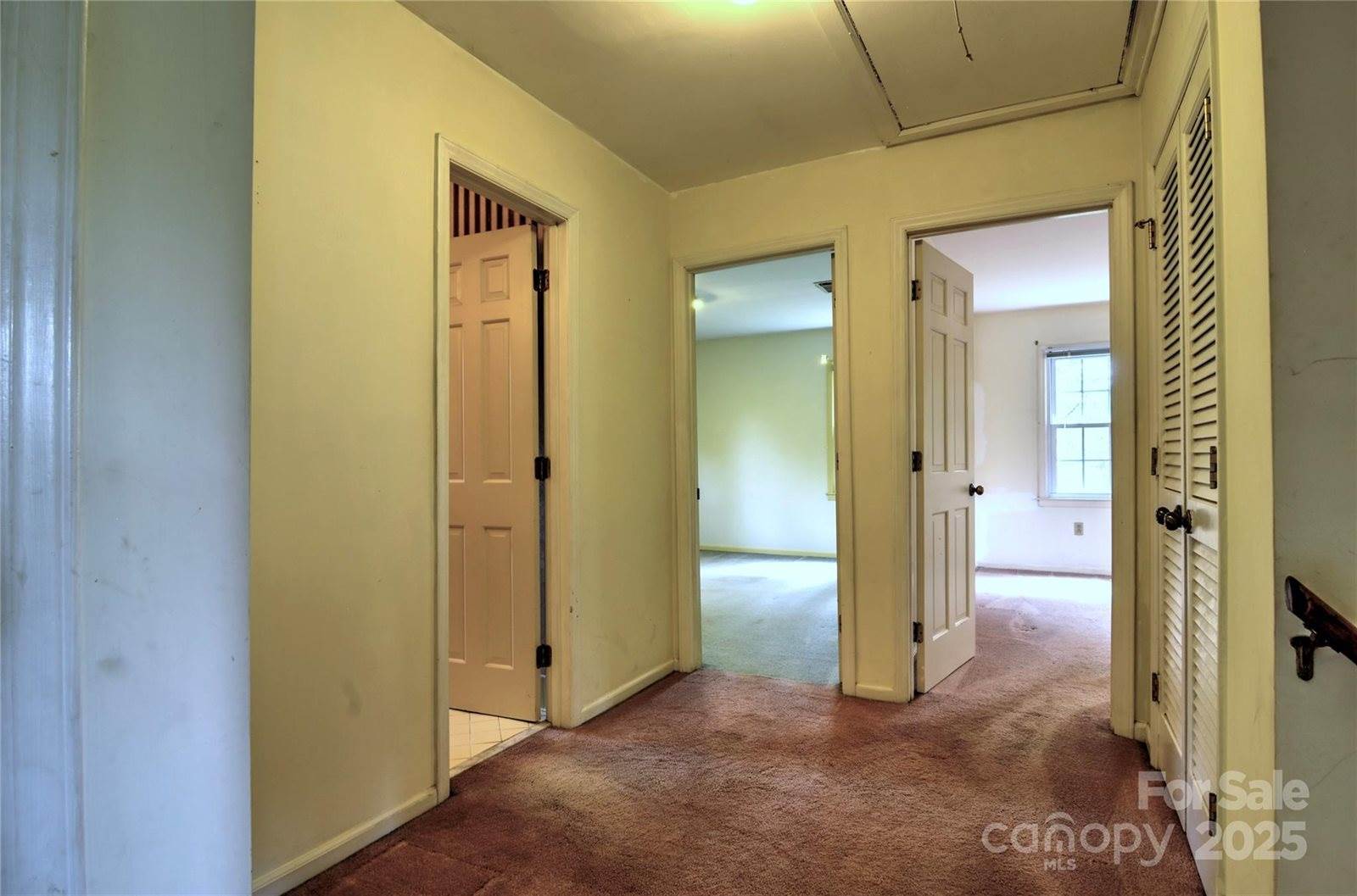 3400 Tracelake Drive, Matthews, NC 28105