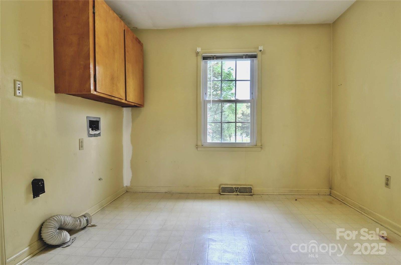 3400 Tracelake Drive, Matthews, NC 28105
