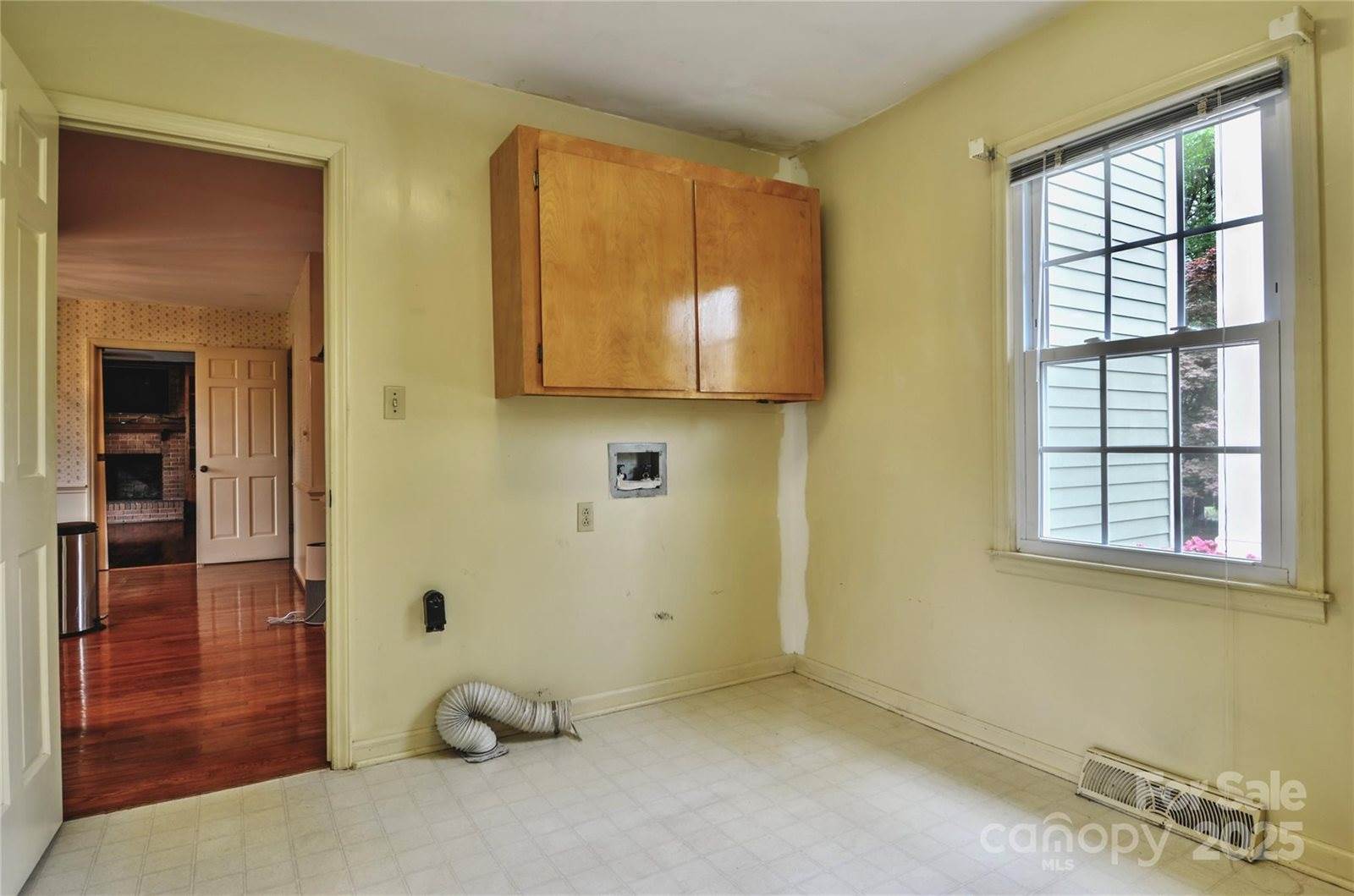 3400 Tracelake Drive, Matthews, NC 28105