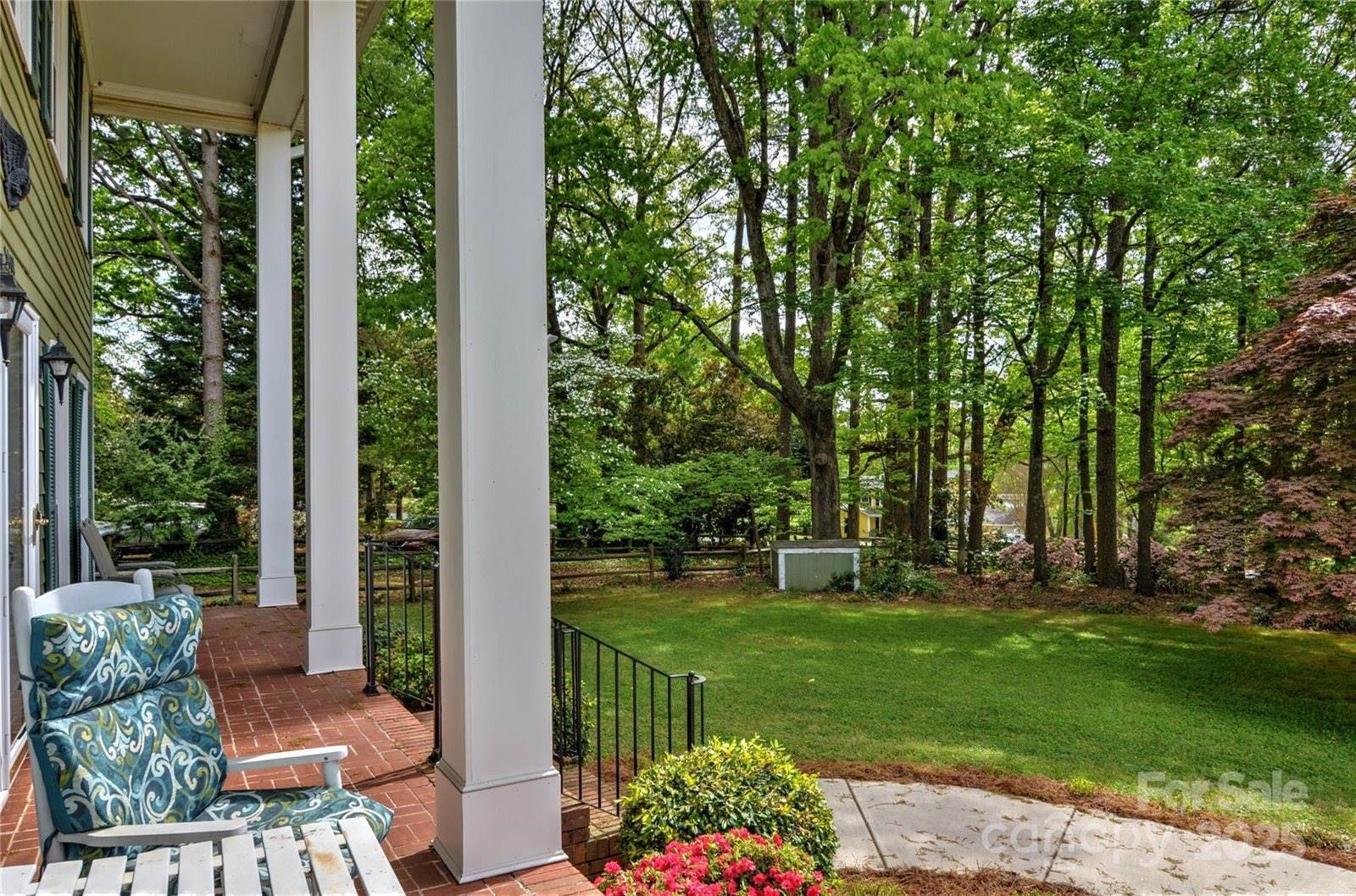 3400 Tracelake Drive, Matthews, NC 28105