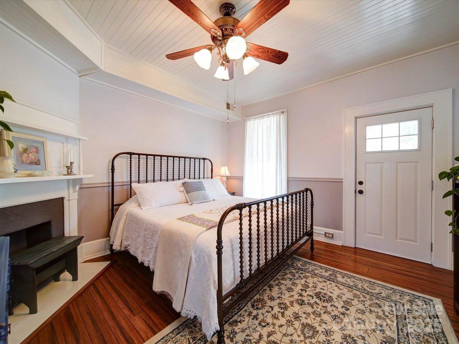 3241 Long Shoals Road, Lincolnton, NC 28092