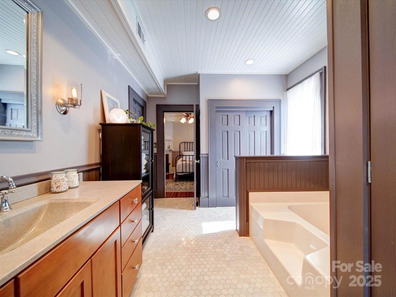 3241 Long Shoals Road, Lincolnton, NC 28092