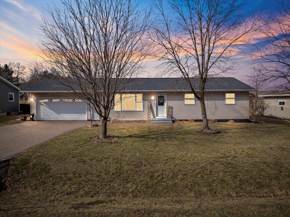 407 E 20th Street, Marshfield, WI 54449
