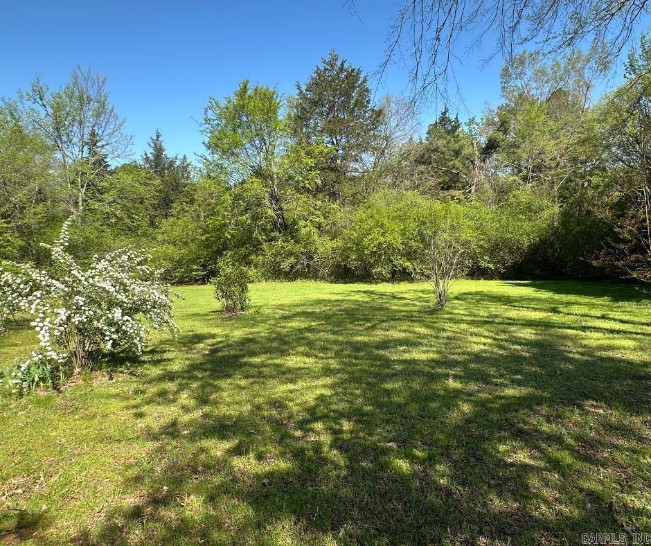 1014 N 3RD ST, Morrilton, AR 72110