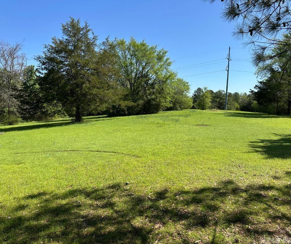 1014 N 3RD ST, Morrilton, AR 72110