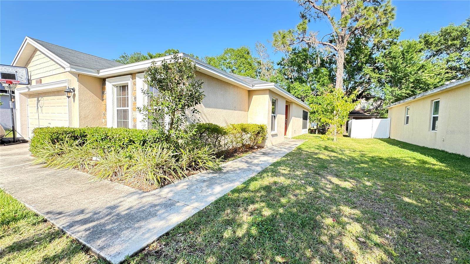 6054 Merrifield Drive, Zephyrhills, FL 33541