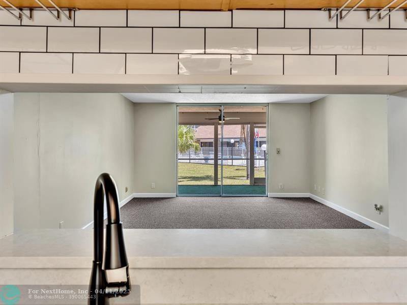 1025 SE 4th Ave, #102, Dania Beach, FL 33004