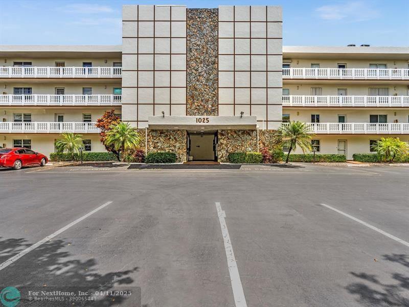 1025 SE 4th Ave, #102, Dania Beach, FL 33004