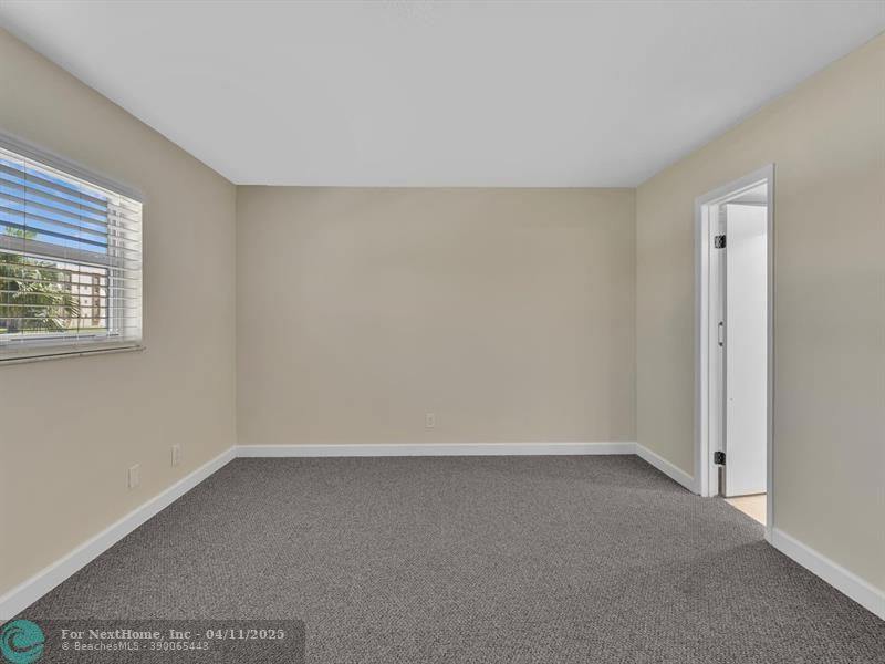 1025 SE 4th Ave, #102, Dania Beach, FL 33004