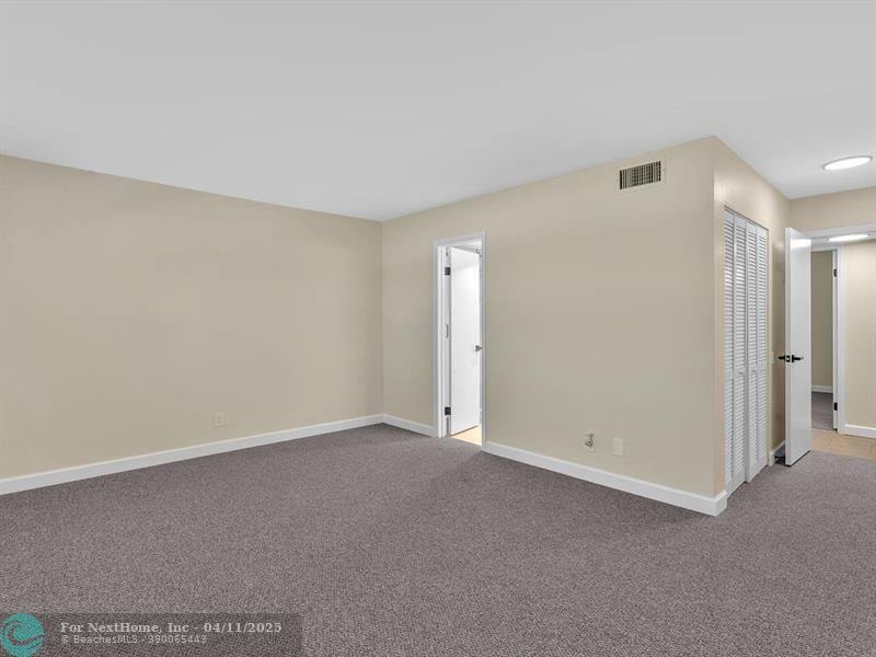 1025 SE 4th Ave, #102, Dania Beach, FL 33004