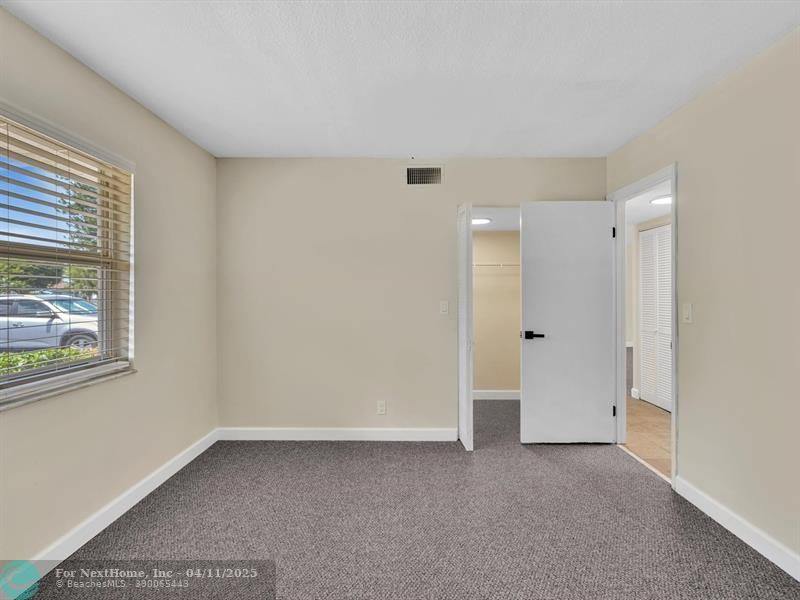 1025 SE 4th Ave, #102, Dania Beach, FL 33004