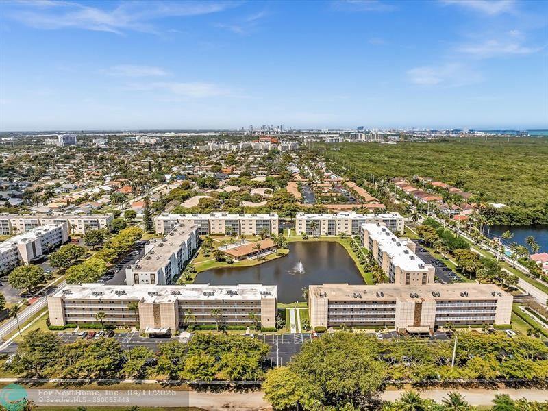 1025 SE 4th Ave, #102, Dania Beach, FL 33004
