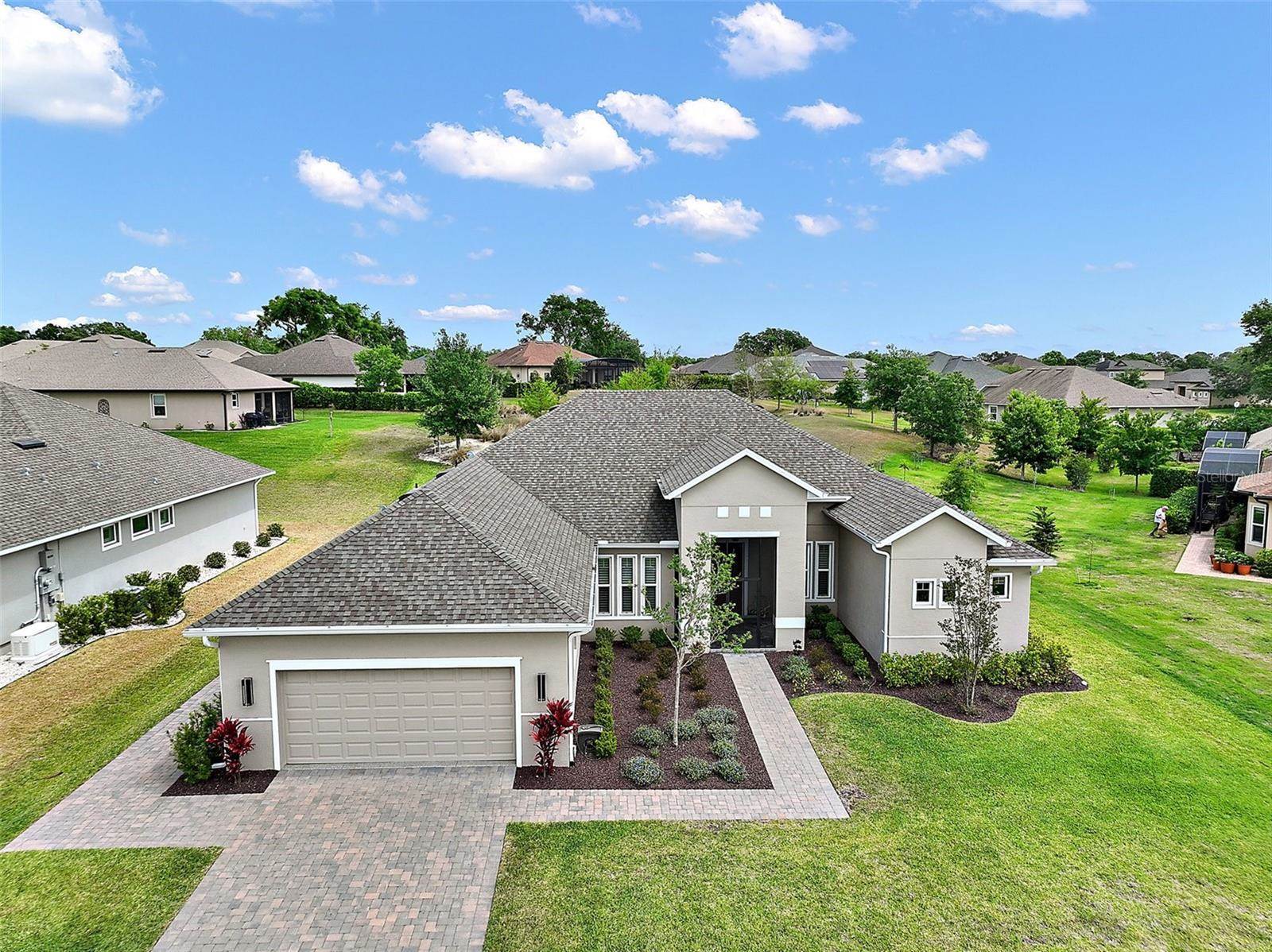 5195 Greens Drive, Lady Lake, FL 32159
