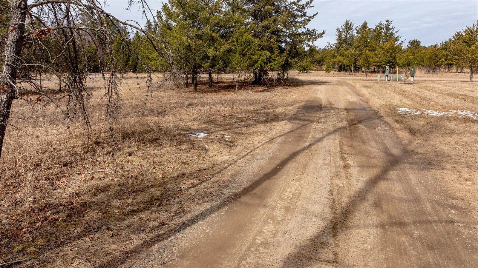 8667 Pine Circle, Breezy Point, MN 56472