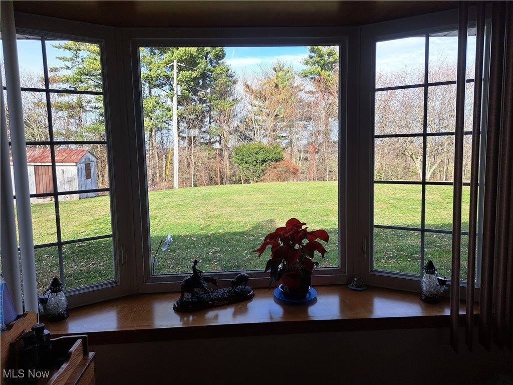 2781 Bloomfield Road, Cambridge, OH 43725