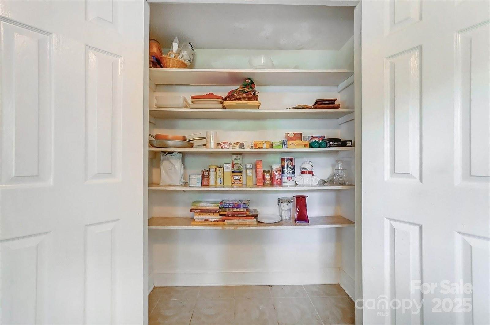 2221 Hamilton Mill Road, Charlotte, NC 28270