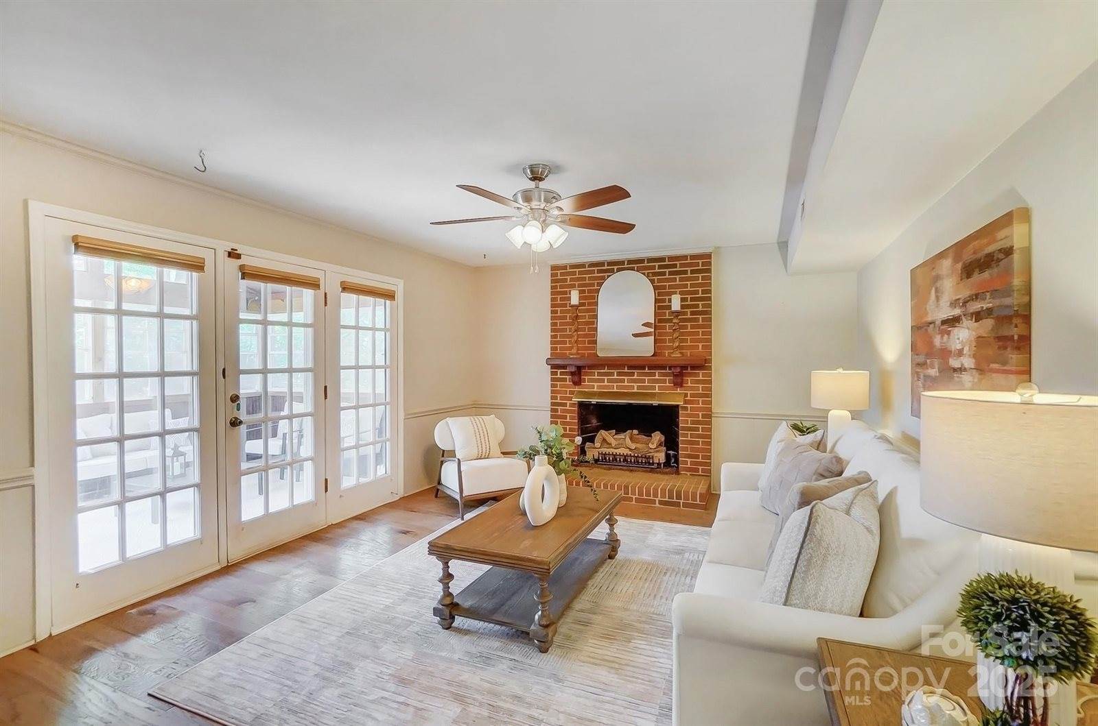 2221 Hamilton Mill Road, Charlotte, NC 28270