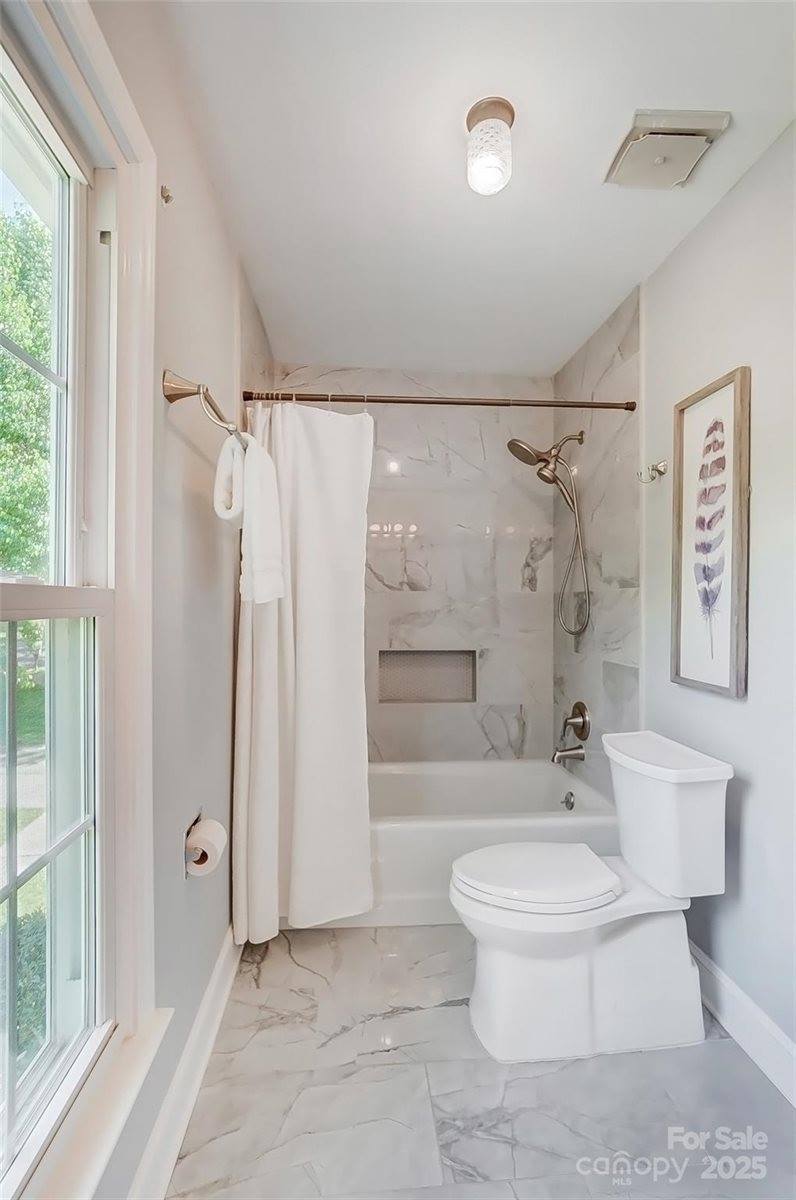2221 Hamilton Mill Road, Charlotte, NC 28270