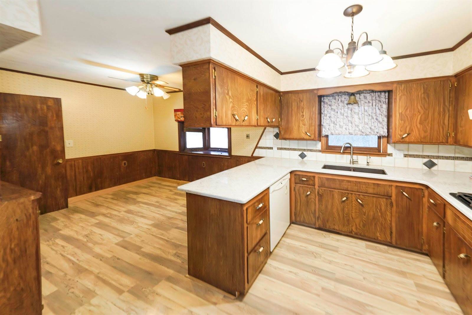 113 Powells Lane, Crescent, IA 51526
