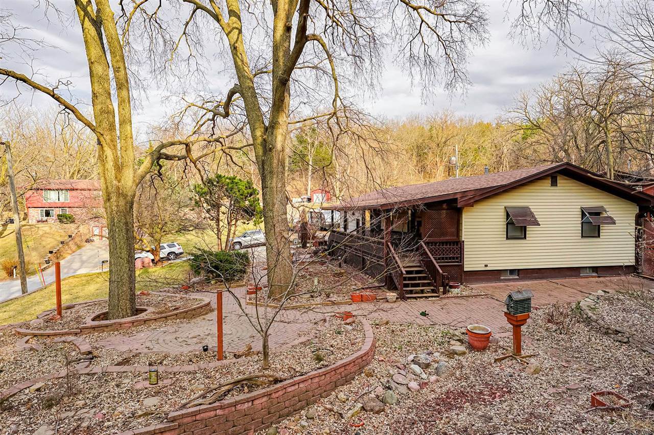 113 Powells Lane, Crescent, IA 51526