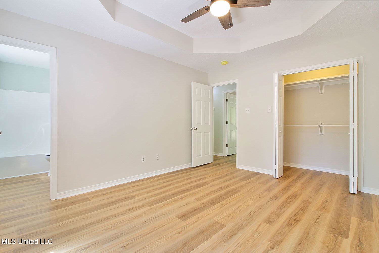 1225 Oak Street, Ocean Springs, MS 39564