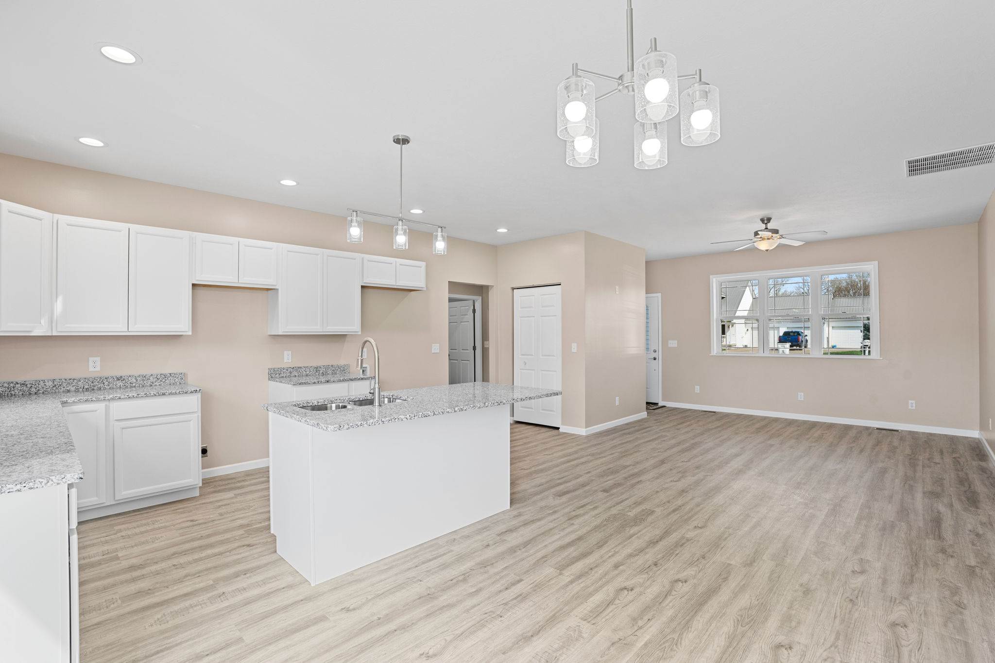 1108 Ewing, Clinton, IN 47842