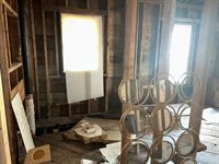 2212 SW Clay ST, Topeka, KS 66611