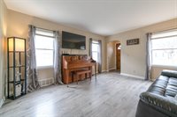 Listing Photo 7