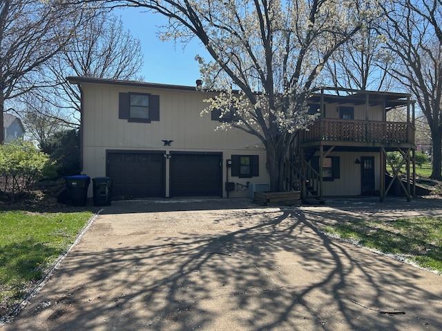 2405 SE Gemini AVE, Topeka, KS 66605