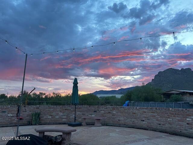 718 West Placita De La Poza, Tucson, AZ 85704