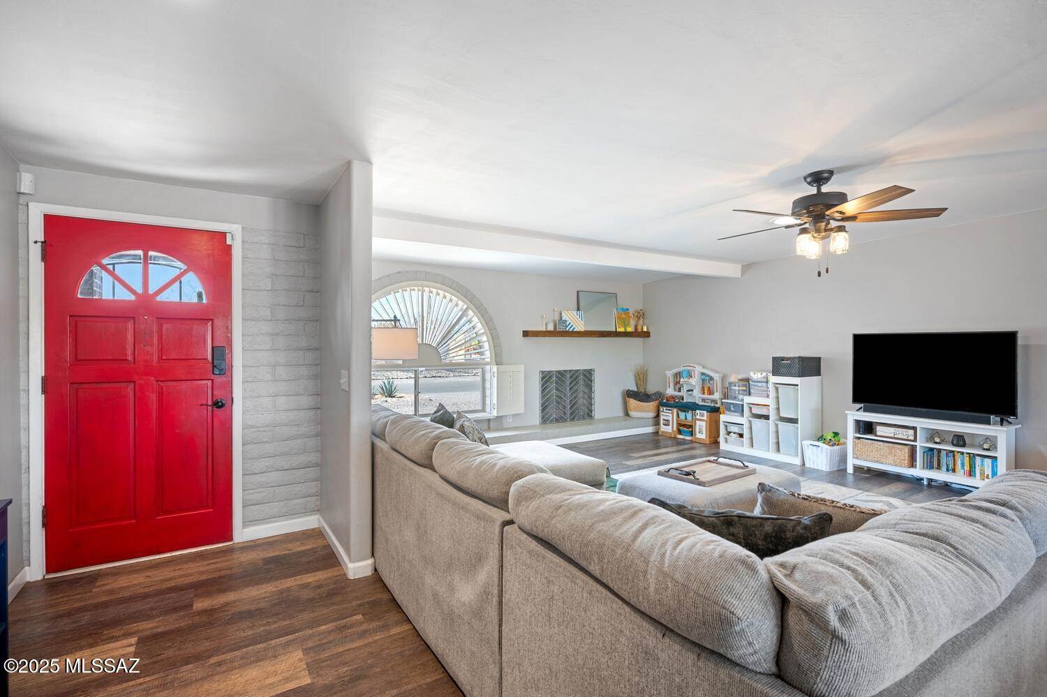 718 West Placita De La Poza, Tucson, AZ 85704