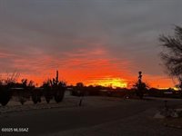 718 West Placita De La Poza, Tucson, AZ 85704