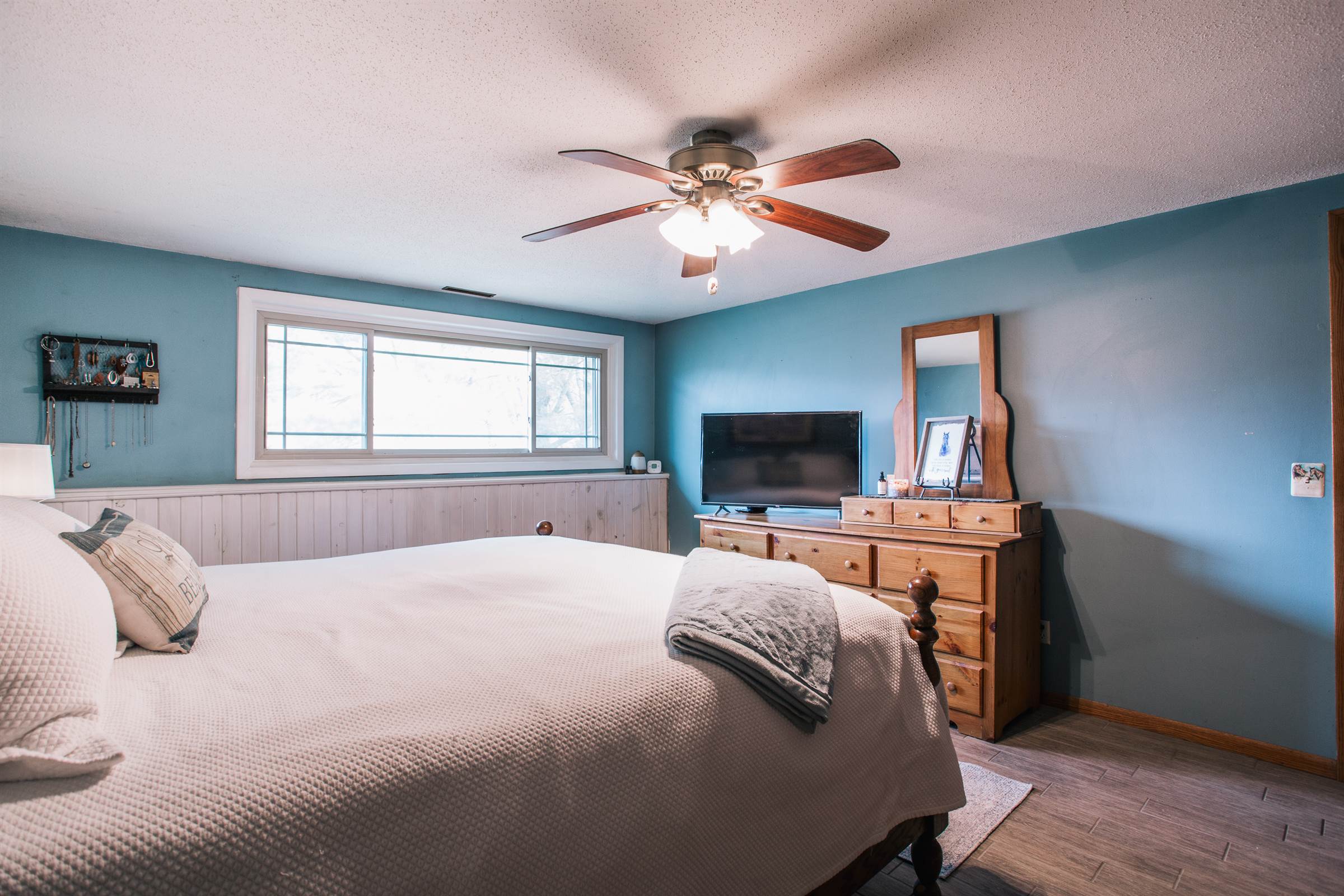W6126 Sladich Road, Greenwood, WI 54437