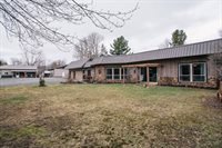Listing Photo 0