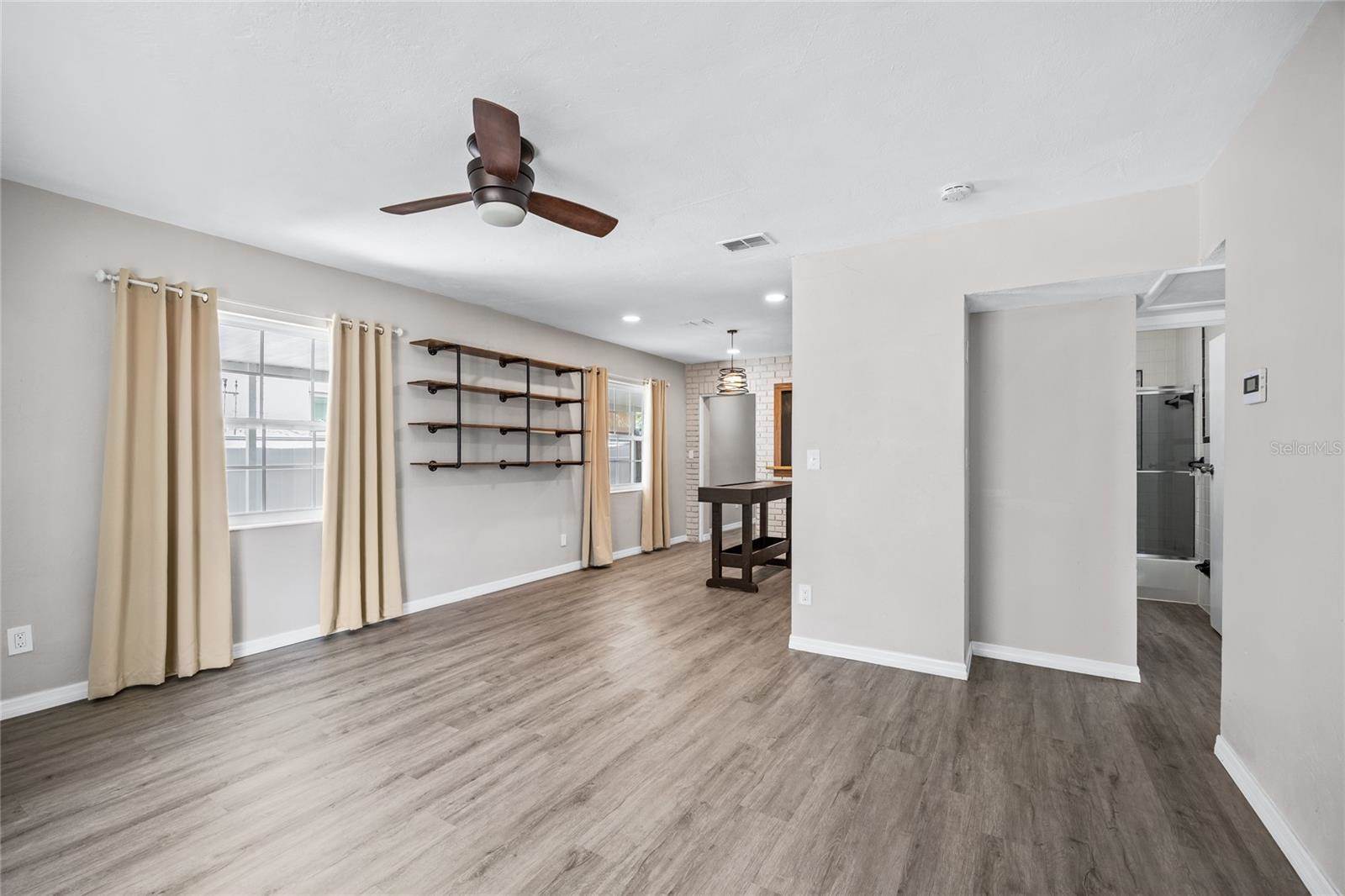 4527 24TH Avenue South, Saint Petersburg, FL 33711