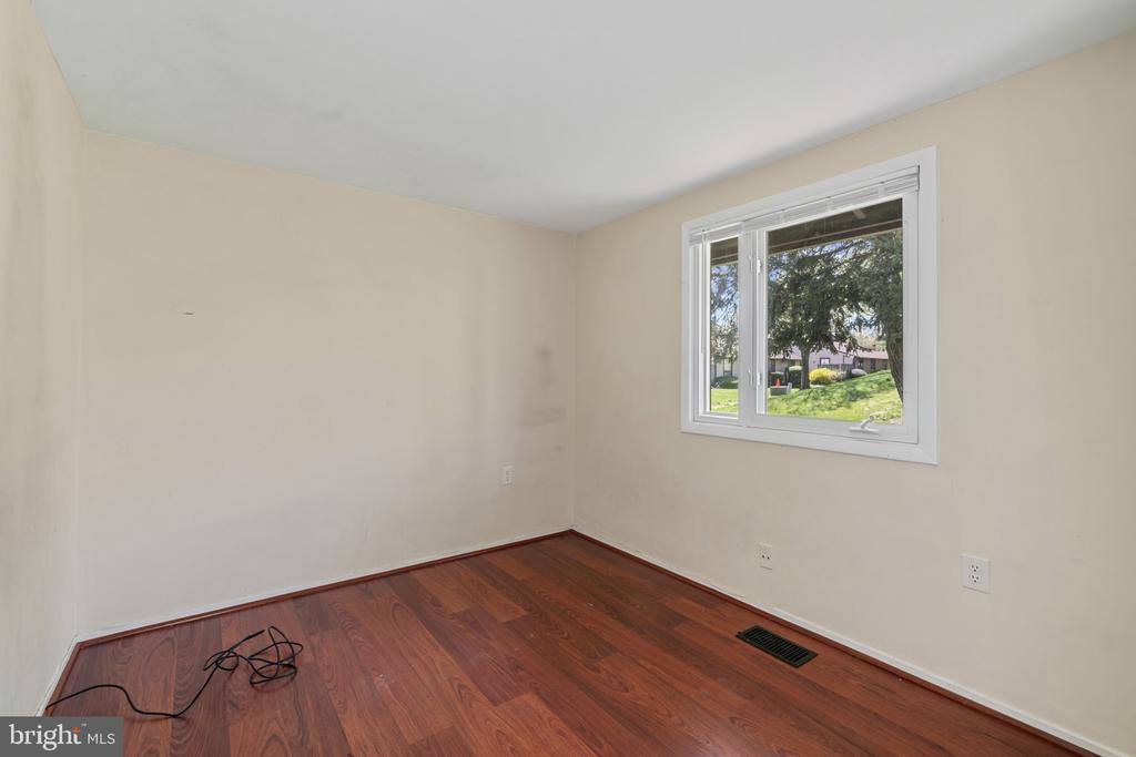 558 West Court, Glen Burnie, MD 21061