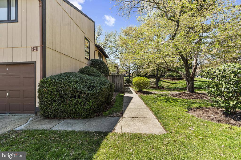 558 West Court, Glen Burnie, MD 21061